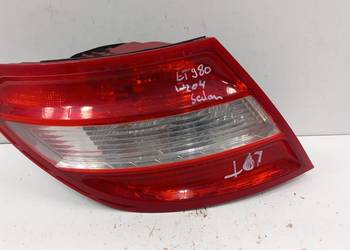 MERCEDES W204 SEDAN   LAMPA TYŁ LEWA