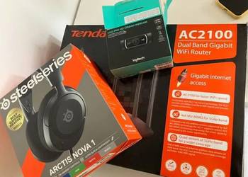 CENA ZA CAŁOŚĆ Kamera Logitech C922 Pro Słuchawki SteelSeries Router WiFi