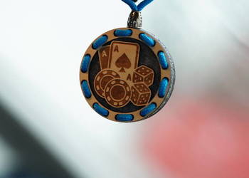 Zapach do Samochodu - Drewniana Zawieszka Zapachowa z Filcem