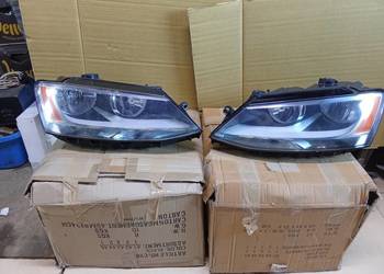 VW Jetta/USA/ /5C7/ reflektory L+P / orginal hella