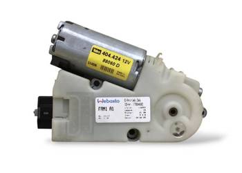 SILNIK SILNICZEK SZYBERDACHU PEUGEOT 307 SW LIFT 17004680 404424 88060D