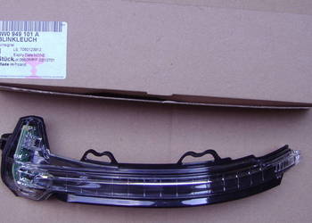 AUDI A4 A5 KIERUNKOWSKAZ LUSTERKA 8W0949101A