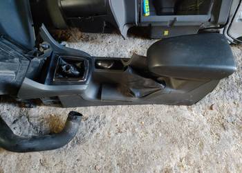 Ford Focus MK2 II podłokietnik