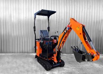 Koparka spalinowa SANKO z wychyłem ramienia  MJE15