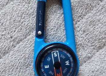 kompas z karabinkiem Forclaz 50 kompaktowy decathlon