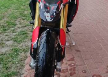 Aprilia Dorsoduro 750