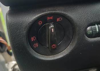 Włącznik Przełącznik Świateł Passat B5 (p-5)