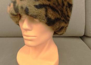 Czapka Futrzana Toczek Sztuczne Futro Camelowa w Cętki Leoparda Zimowa 57