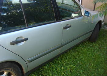MERCEDES W210 KOMBI drzwi przód  prawe
