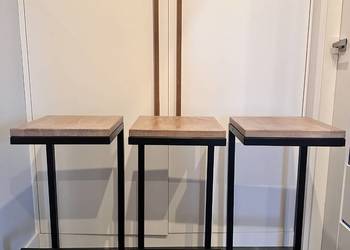 Hokery w stylu loft, industrialnym