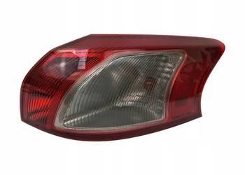 LAMPA PRAWA Mitsubishi Lancer VIII Sportback tylna prawy tył 22087977