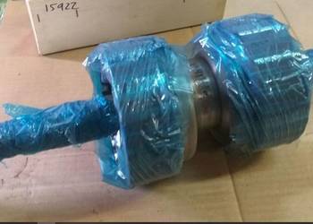 1341161C2 1341161C3 Wałek skrzyni biegów Case McCormick 5000