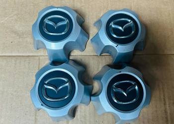 Mazda 4x Oryginalne dekielki - kołpaki do felg KD4537190 Radkappe