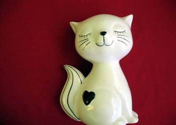 Kot - biały - powabna kicia - figurka porcelana - 17 x 13 x 8 cm