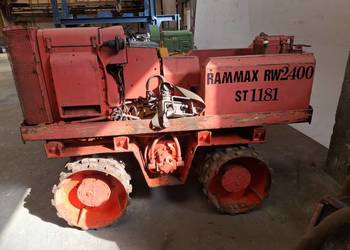 Walec wibracyjny okołkowany Rammax RW2400