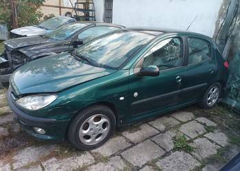 Peugeot 206 1,6 benz