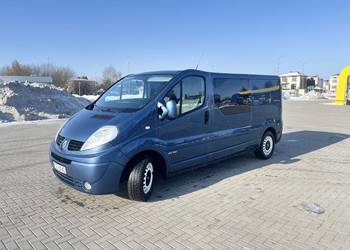 Zamiana lub sprzedam Renault trafić 2.5