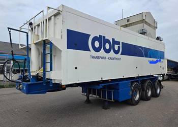 Naczepa wywrotka z wydmuchem do sruty  peletu zboza