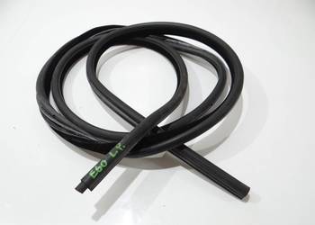 USZCZELKA DRZWI LEWY PRZÓD BMW E60 E61 7033774