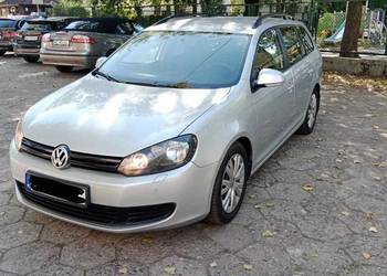 Sprzedam Volkswagena Golfa kombi 1.6 TDI 2011 r.