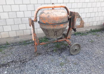 Sprzedam Betoniarke 220V
