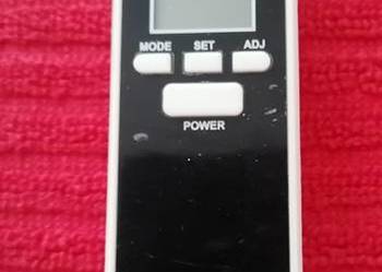 Alkomat cyfrowy bezustnikowy.