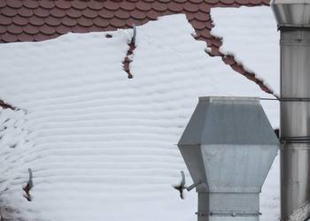 Odśnieżanie dachów, Wrocław, cennik, skuwanie lodu, sopli z dachu