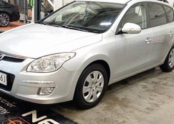 Hyundai i30 kombi bd stan oszczędny!