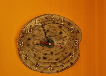 Zegar ścienny ręcznie wykonany