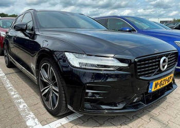 Volvo V60 2.0 D4 190 KM R-Design Panorama Skóry Podgrzewane fotele Harman …