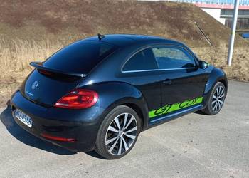 VW Beetle Rline panorama kamera keyless skóra led