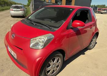 !! Toyota IQ 2011 rok 1.4 d  110 przebieg !!!