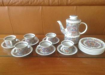 Serwis porcelanowy do kawy 20cz ręcznie malowany sygnowany CEPELIA OPOLSKA. Serwis porcelanowy do kawy 20cz ręcznie malowany sygnowany CEPELIA OPOLSKA.