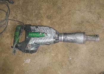 Młot hitachi