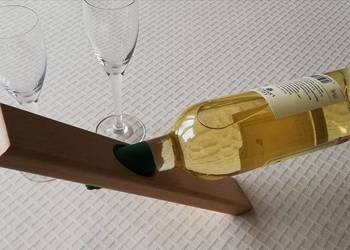 "magiczny" atrakcyjny stojak na wino