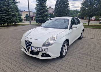 Alfa Romeo Giulietta DISTINTIVE 1.4 TB 16V 120KM benzyna manual 6 biegów