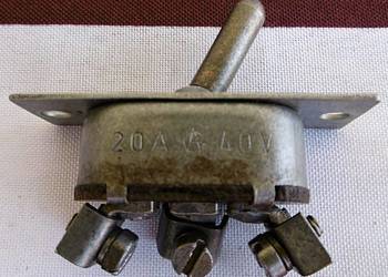 Przełącznik tablicy rozdzielczej   20 A  40V , typ 007 Jelcz RTO