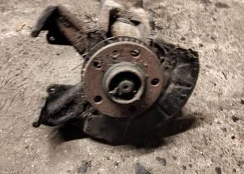 Zwrotnica z półosią VW passat B5