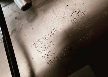 Zbiornik paliwa Volvo renault330 l