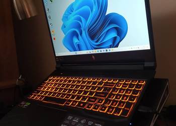 Acer Nitro V16 512GB