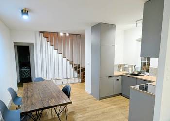 Zakrzów, Stylowy bliźniak 100m2 z dużym ogrodem 550m2