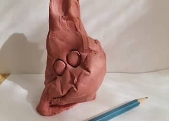 Rzeźba z masy rzeźbiarskiej