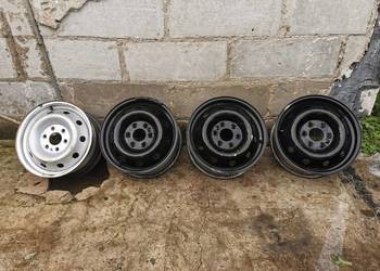 Felgi Iveco Daily 6x125 16x6,5 ET 68 35s dekielki kołpaki