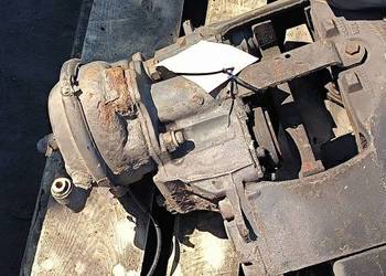 ZACISK HAMULCOWY PRZÓD LEWY RENAULT PREMIUM 460 DXI