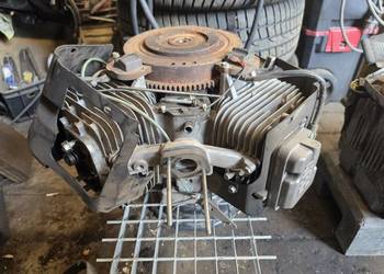 sprzedam czesci silników kubota d1105 kawasaki fj610v kohler efi i traktore