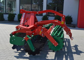 Agregat talerzowy 3 m Agro-Masz z wałem rurowym