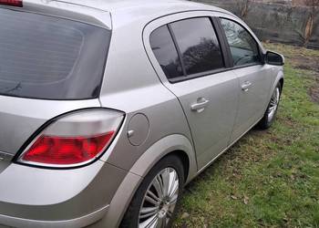 Sprzedam opla Astre H