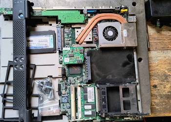 Laptop COMPAQ części.