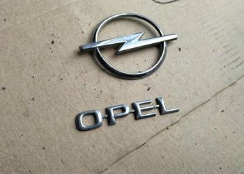 OPEL ASTRA F NAPIS ZNACZEK EMBLEMAT
