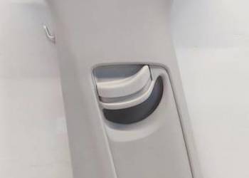 SKODA KAROQ OSŁONA POCZYCIE SŁUPKA LEWE 57A867243